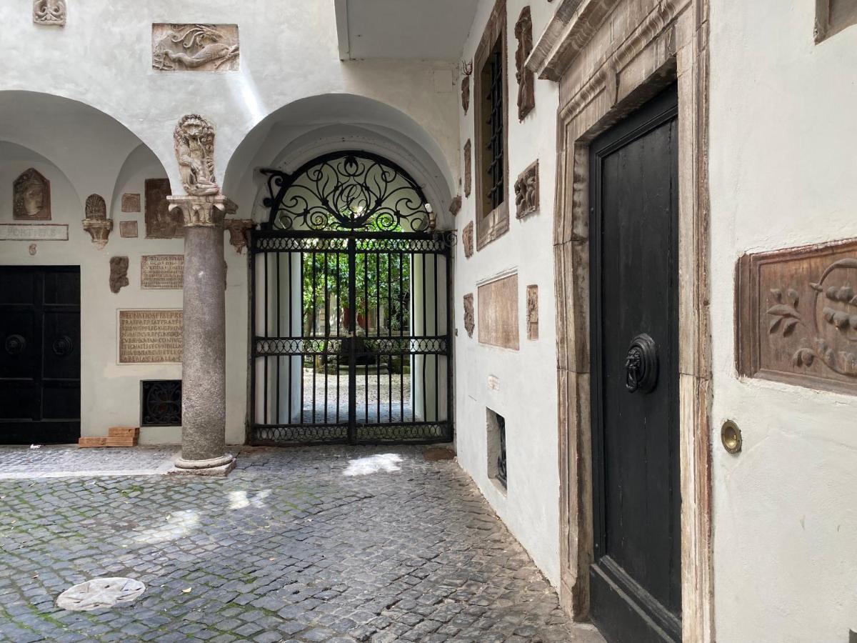 Rome Center, Luxury & History In Via Monserrato Extérieur photo