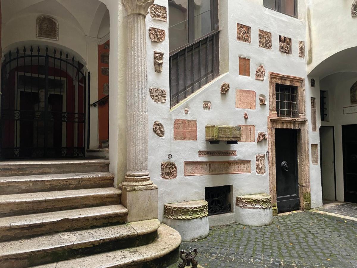 Rome Center, Luxury & History In Via Monserrato Extérieur photo